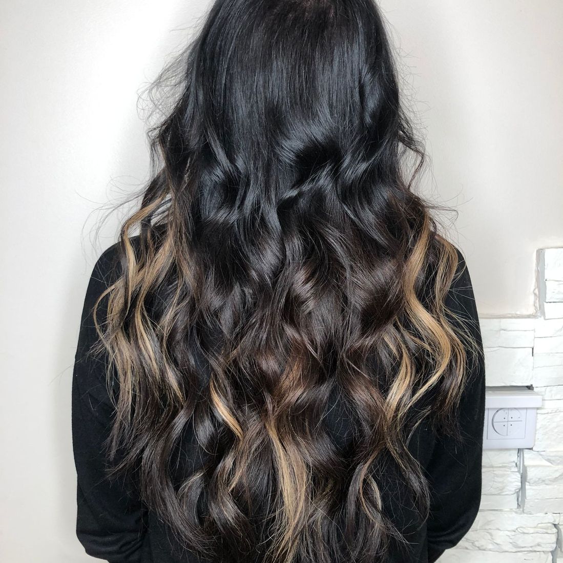 salon friset hiusten pidennys
